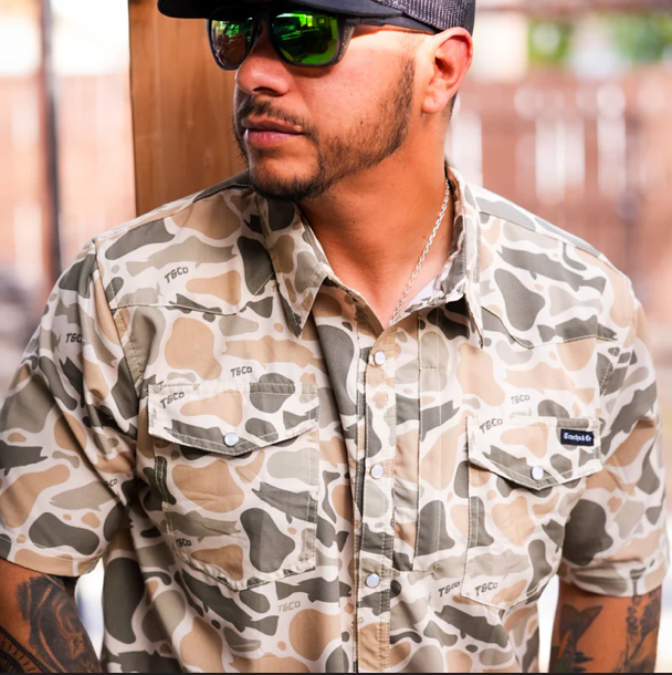 Desert Camo Comfort-Vented Pearl Snap